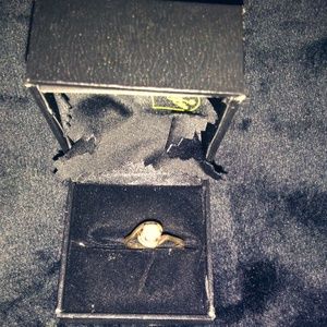 Vintage Solitaire Seed Pearl Ring